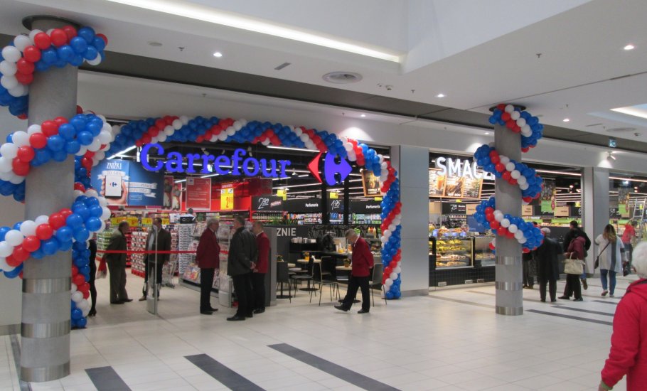 Carrefour w Centrum Handlowym Focus Mall w Piotrkowie Trybunalskim