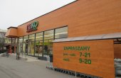 Carrefour Market w Łomiankach ul. K. Baczyńskiego